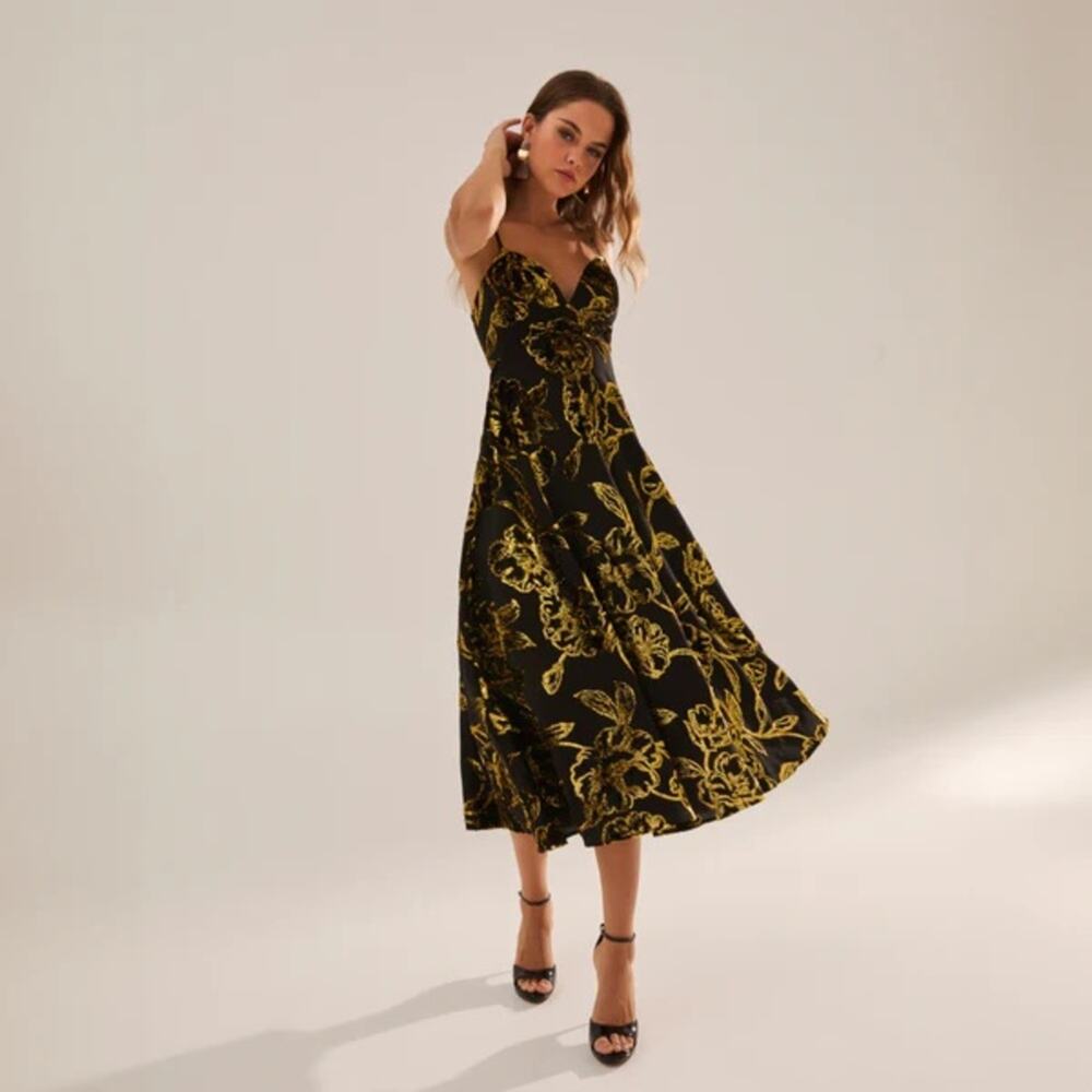 Helsi Edith Metallic Floral Midi Dress S - Picture 3 of 10